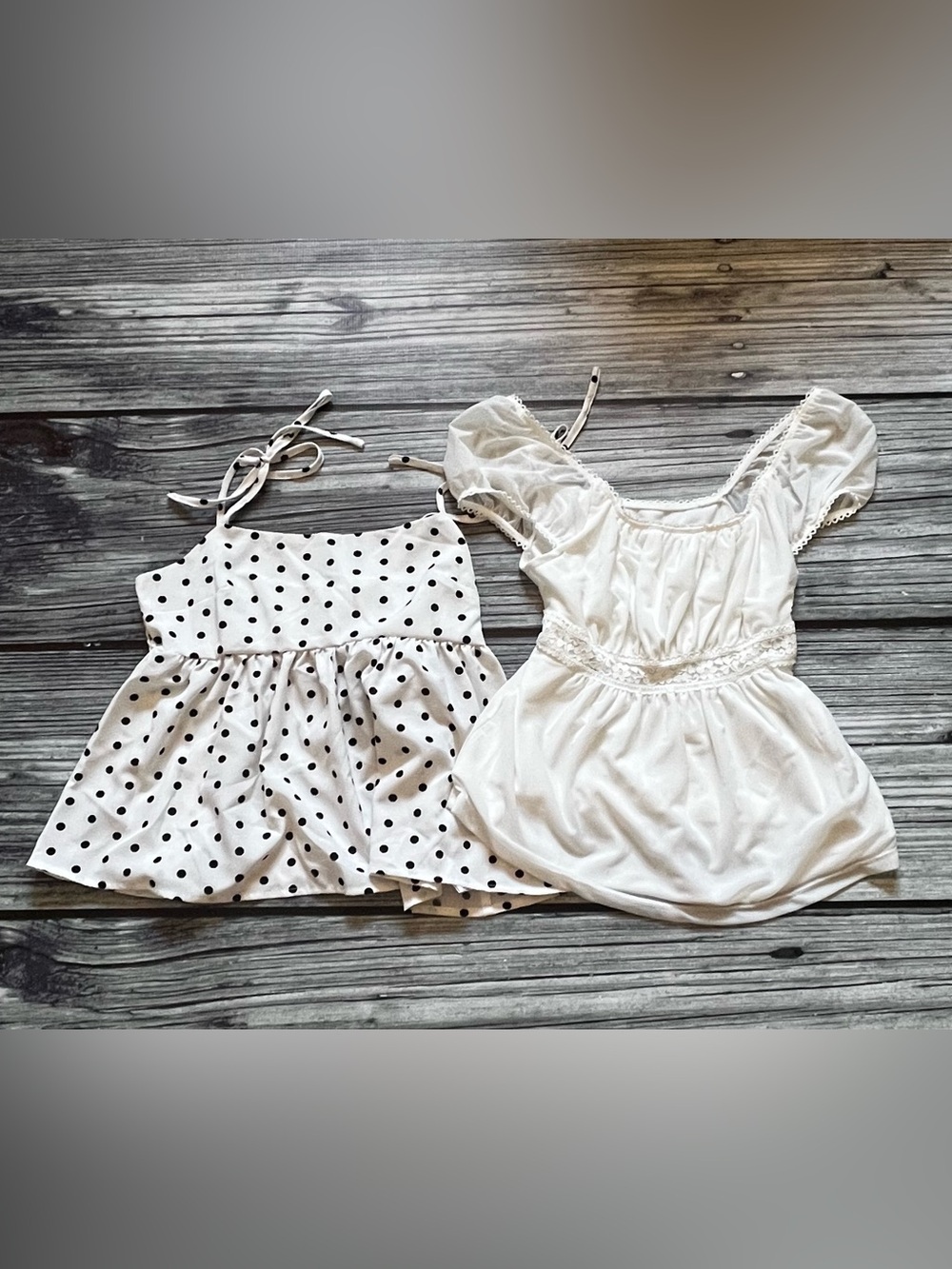 SHEIN Women White Polka Dot & Solid Ruffle Tank Tops (2-Pack)